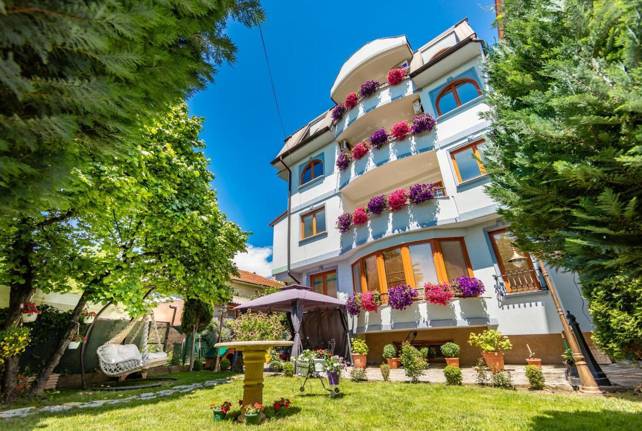 Vila Niko Hotel Ohrid Exterior photo